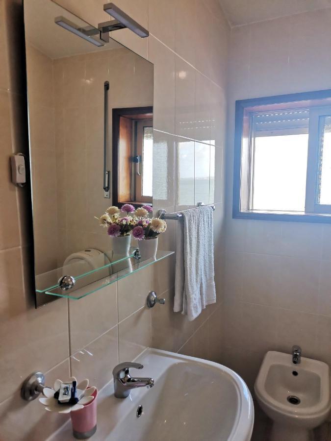 "O Veleiro" Rest. Resid. Bed & Breakfast Torreira Ngoại thất bức ảnh